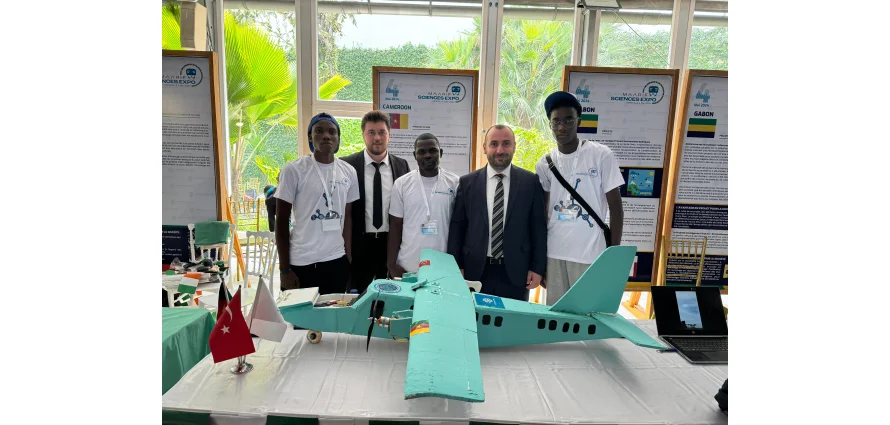 Science Expo Gabon 2024, Maarif Schools of Cameroon presents the Phoenix Plane Project.